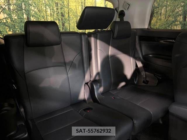 Toyota ALPHARD 2019-03 333240-11