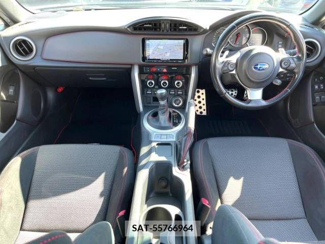 Subaru BRZ 2017-02 216118-1