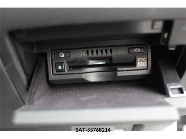 Lexus LS 2017-12 388329-4