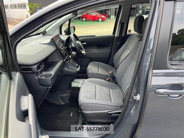 Toyota SIENTA 2022-09 313280-2