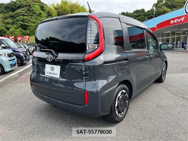 Toyota SIENTA 2022-09 313280-11