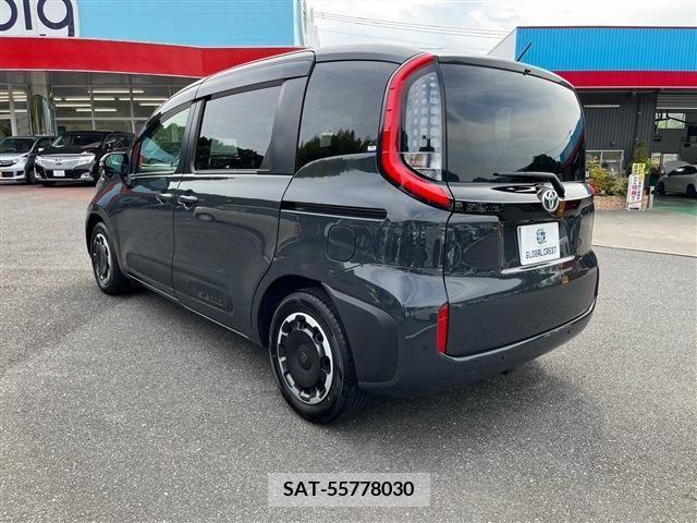 Toyota SIENTA 2022-09 313280-9