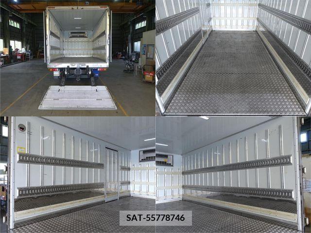 Mitsubishi CANTER 2015-03 294764-9