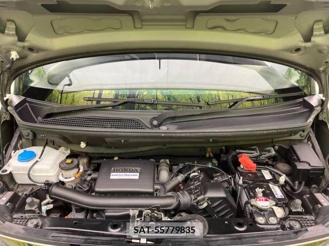 Honda N BOX CUSTOM 2019-03 279139-18