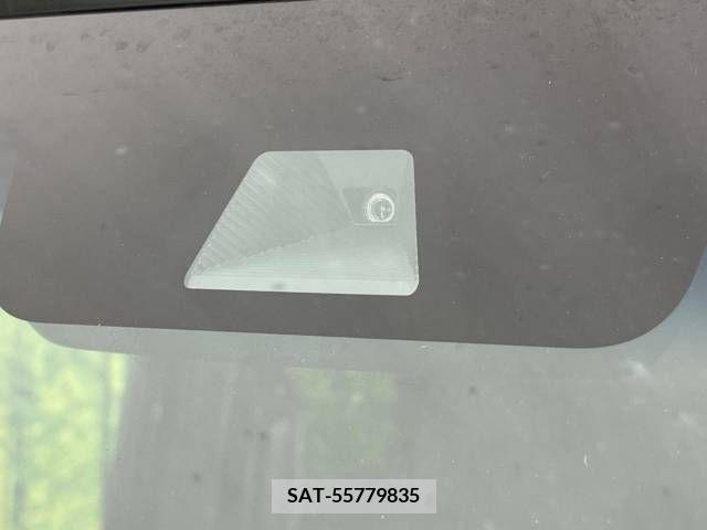 Honda N BOX CUSTOM 2019-03 279139-3