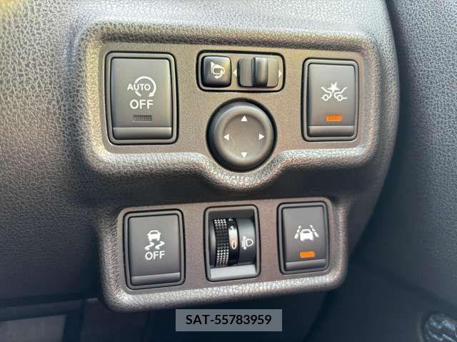 Nissan NOTE 2015-06 365381-6