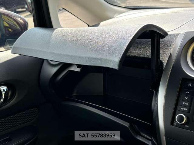Nissan NOTE 2015-06 365381-11