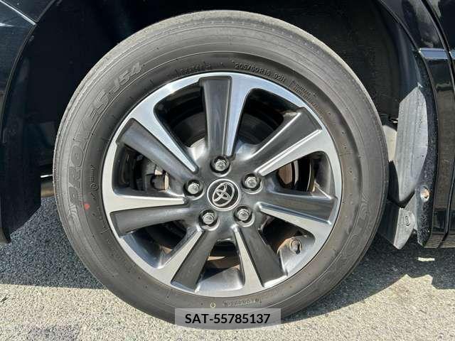 Toyota NOAH 2020-01 321652-9