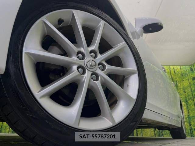 Lexus CT 2011-06 362702-13