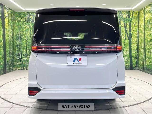 Toyota VOXY 2022-11 336663-16
