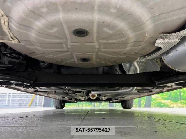 Nissan NOTE 2014-11 302360-19