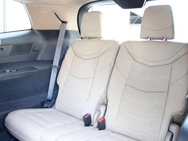 Cadillac XT6 2022-12 11042-15