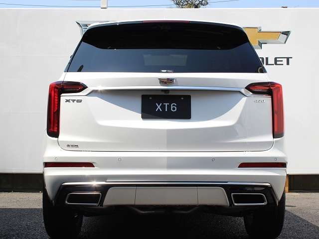 Cadillac XT6 2022-12 11042-8