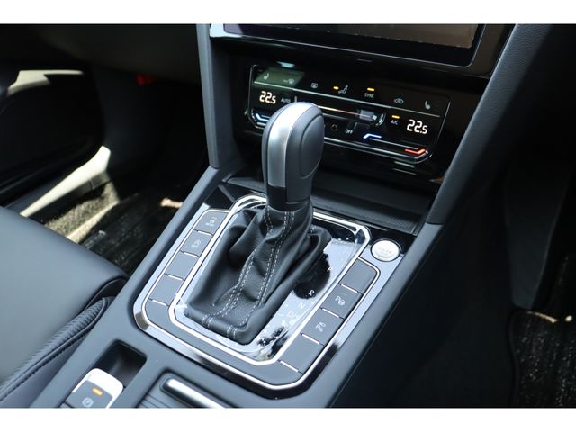 VolksWagen PASSAT VARIANT 2022-12 5006-23