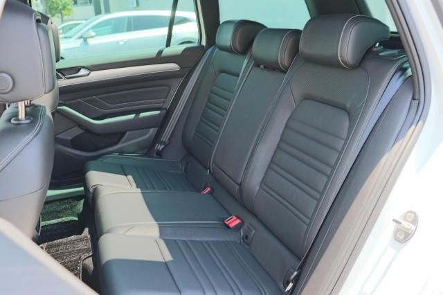VolksWagen PASSAT VARIANT 2022-12 5006-9