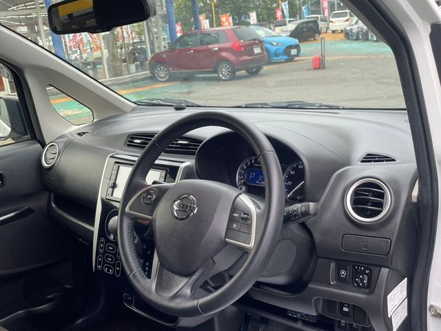 Nissan DAYZ 2018-06 5634-25