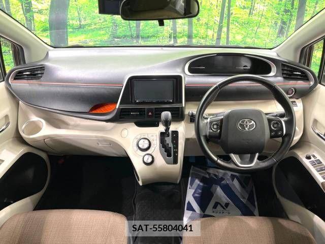 Toyota SIENTA 2015-10 240734-1