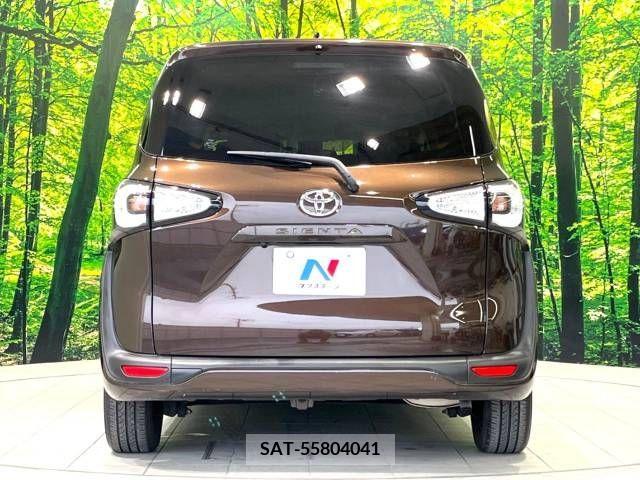 Toyota SIENTA 2015-10 240734-16