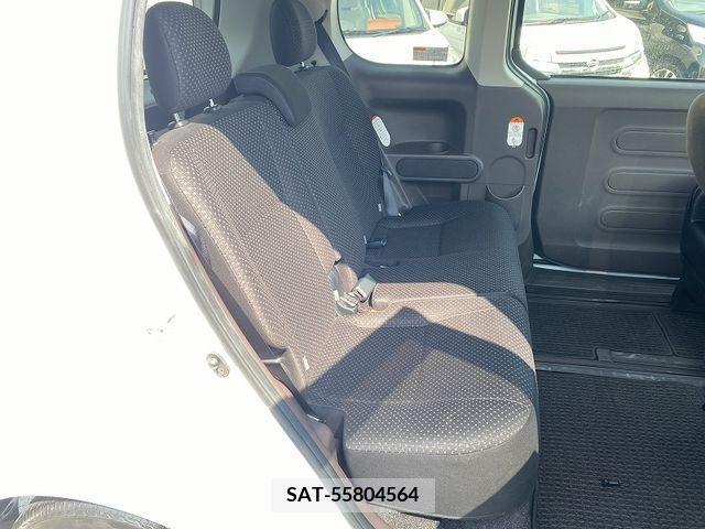 Toyota SPADE 2015-08 286021-14