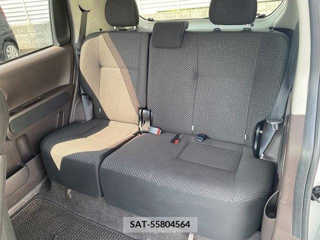 Toyota SPADE 2015-08 286021-13