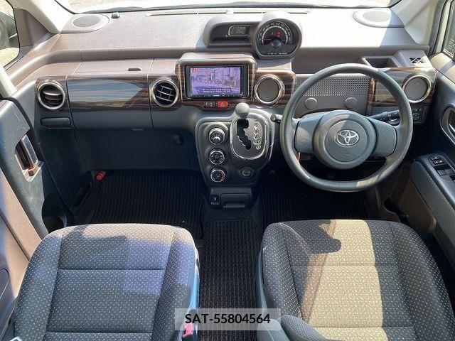 Toyota SPADE 2015-08 286021-9