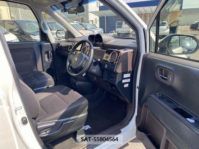Toyota SPADE 2015-08 286021-10