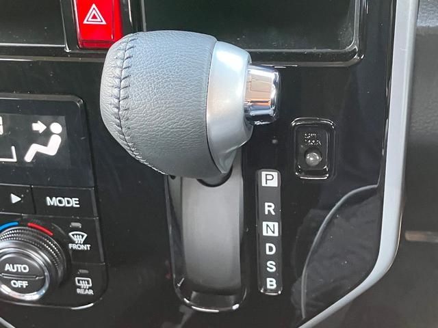 Toyota ROOMY 2018-08 20284-14