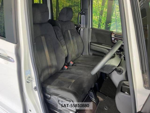 Honda N BOX CUSTOM 2019-03 339208-9