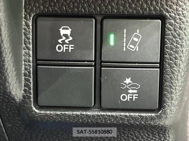 Honda N BOX CUSTOM 2019-03 339208-7
