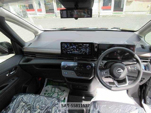 Nissan SERENA 2024-03 377521-1
