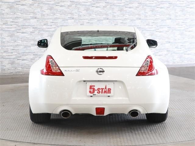Nissan FAIRLADY Z 2015-05 21636-9