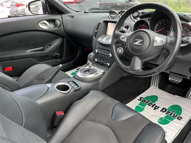 Nissan FAIRLADY Z 2015-05 21636-12