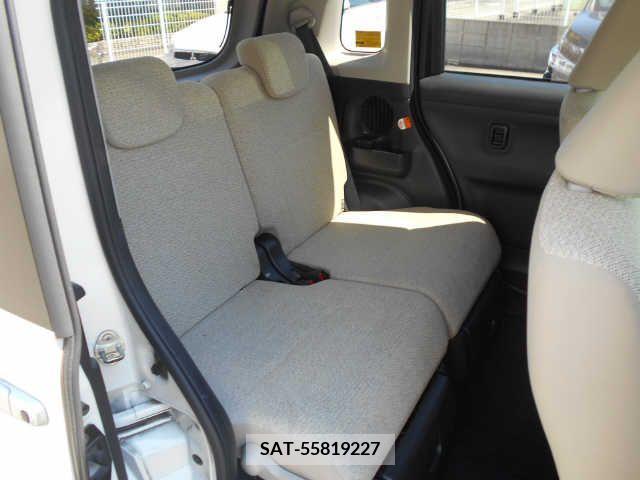 Daihatsu MOVE 2017-07 333766-4