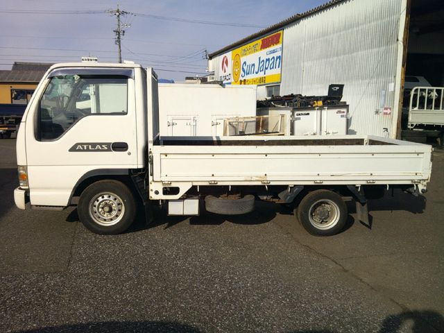 Nissan ATLAS 2003-11 1362-3