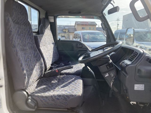 Nissan ATLAS 2003-11 1362-7