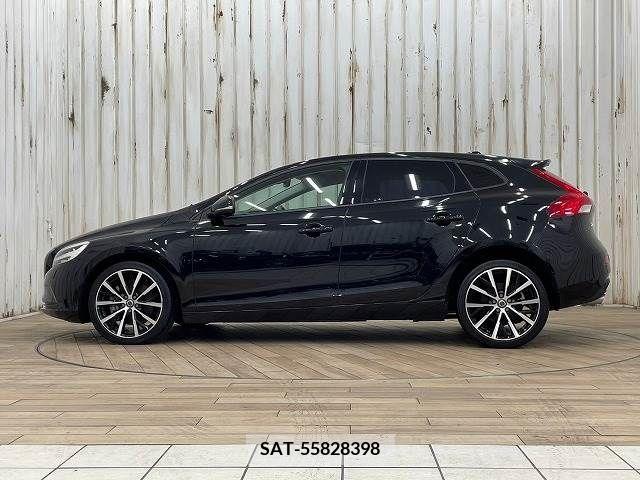 Volvo V40 2017-12 320572-13