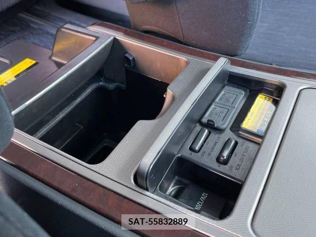 Toyota VELLFIRE 2012-03 369825-15