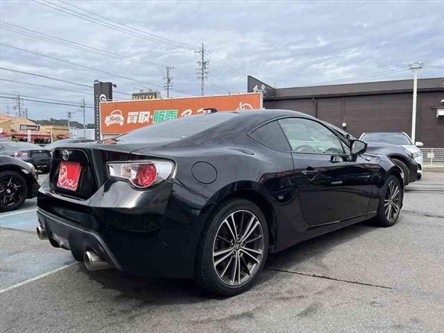 Toyota 86 2012-11 9878-4