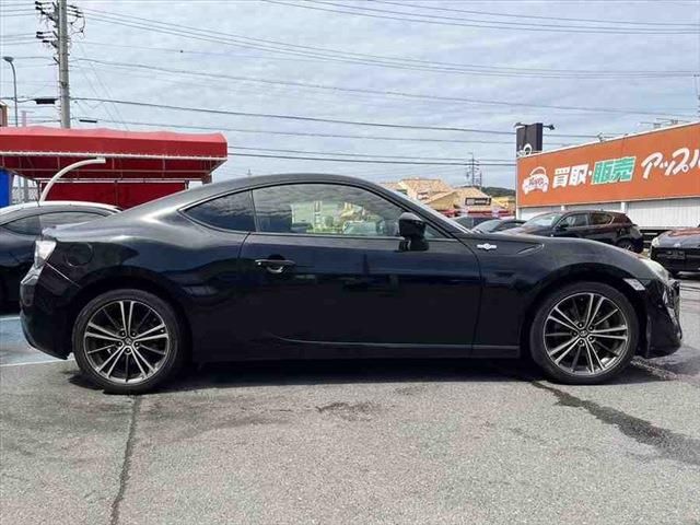 Toyota 86 2012-11 9878-3