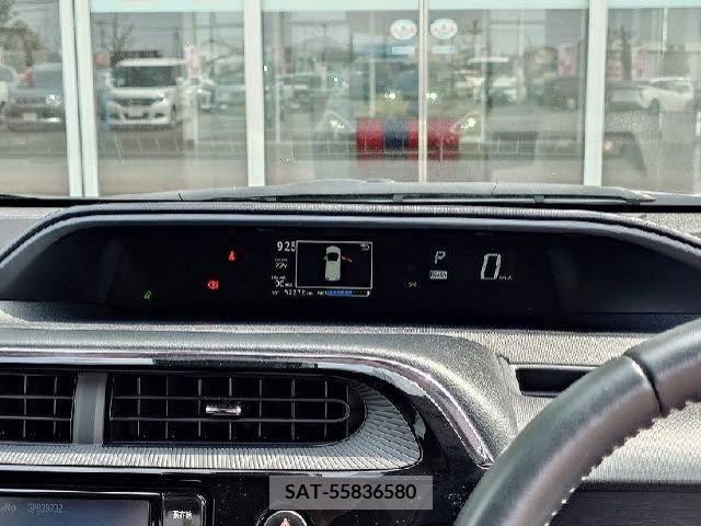 Toyota AQUA 2017-08 245271-7
