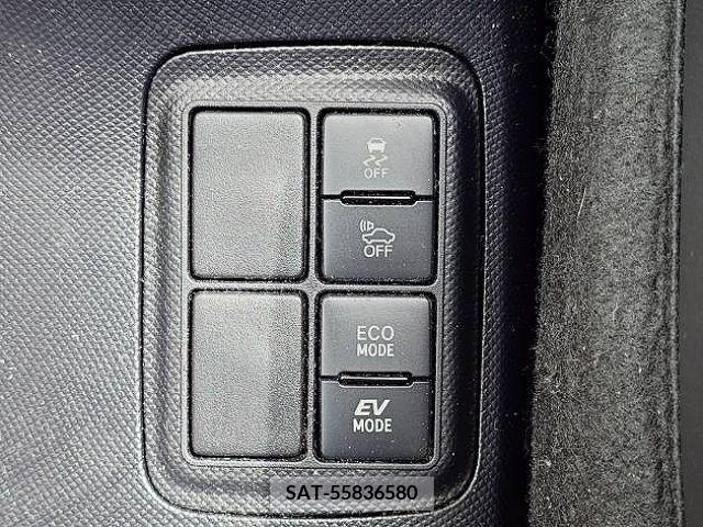 Toyota AQUA 2017-08 245271-20