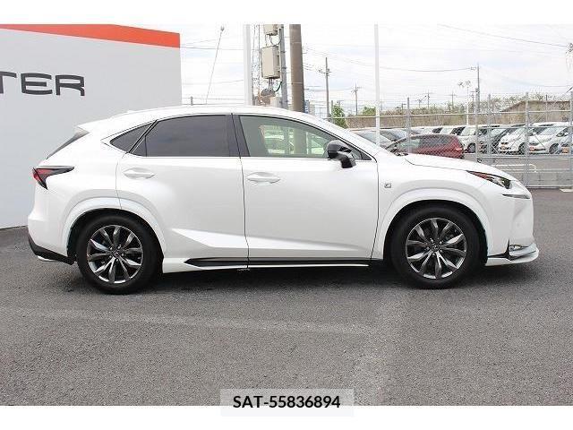 Lexus NX 2015-02 275608-7