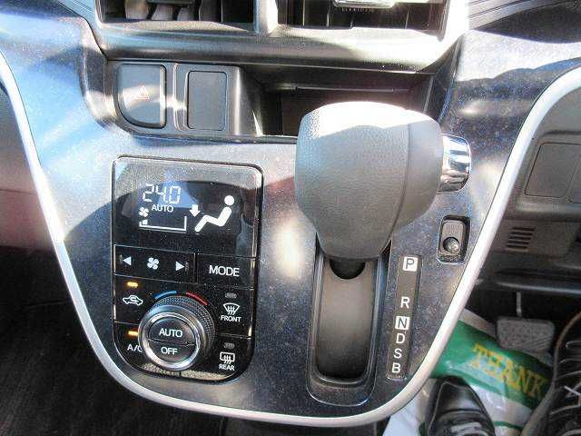 Daihatsu MOVE CUSTOM 2015-01 192100-5