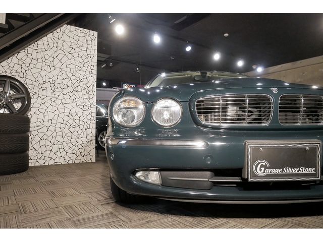 Jaguar XJ SERIES 2005-11 2815-19