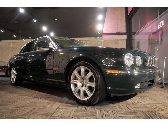 Jaguar XJ SERIES 2005-11 2815-3