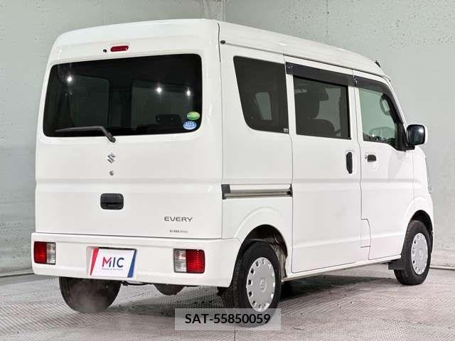 Suzuki EVERY 2019-01 268861-8
