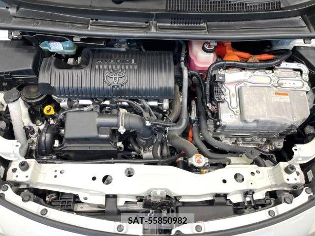 Toyota SIENTA 2018-10 243816-19