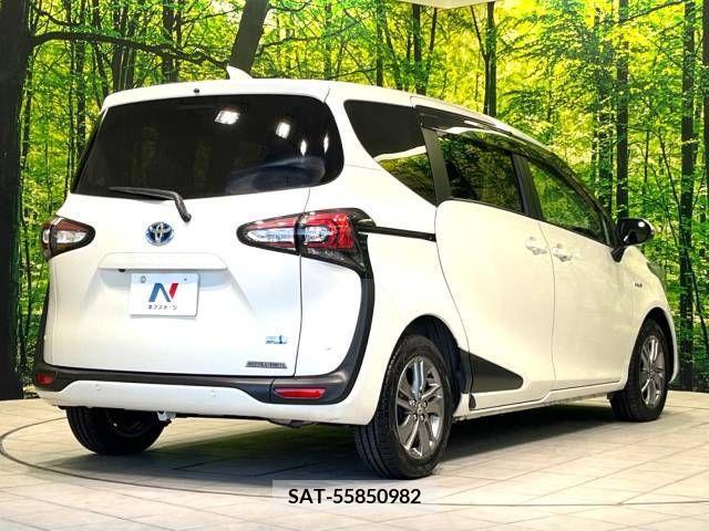 Toyota SIENTA 2018-10 243816-18