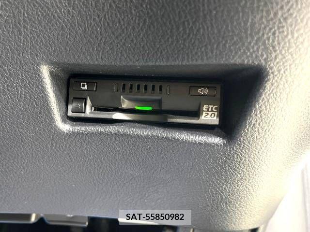 Toyota SIENTA 2018-10 243816-5