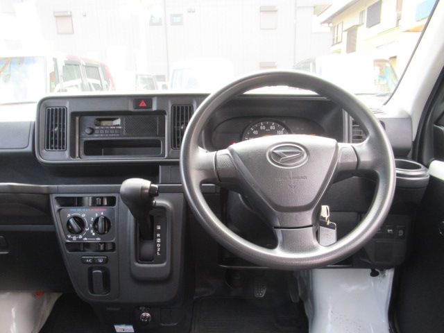 Daihatsu HIJET CARGO 2018-10 5468-1